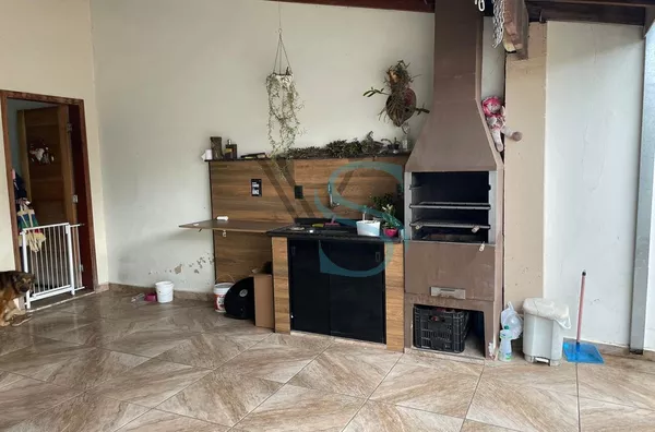 Casa a venda Jd Dois Corações 