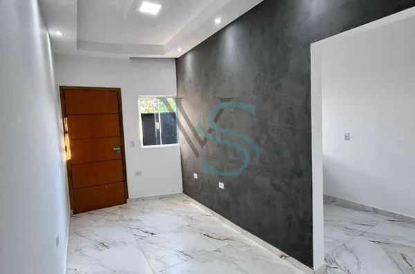 Excelente Casa de 1 Dormitórios no Santa Marta