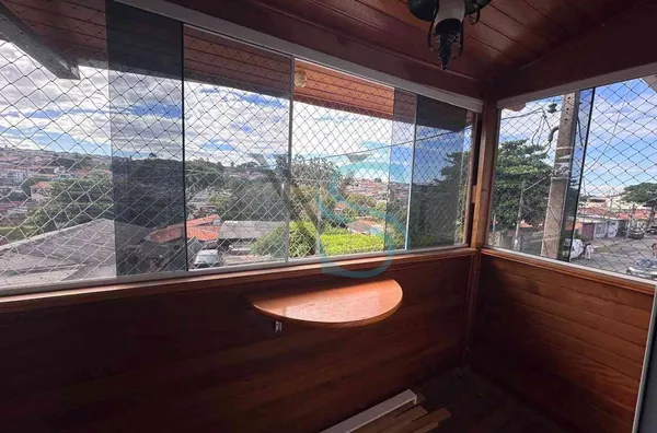 Excelente casa de 3 dormitórios, 2 suítes, Vila Mineirão 