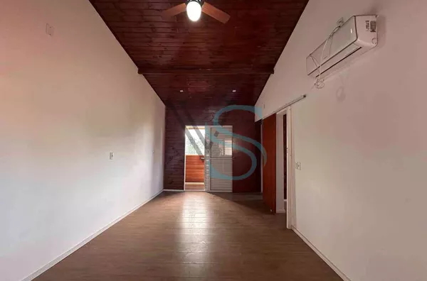 Excelente casa de 3 dormitórios, 2 suítes, Vila Mineirão 
