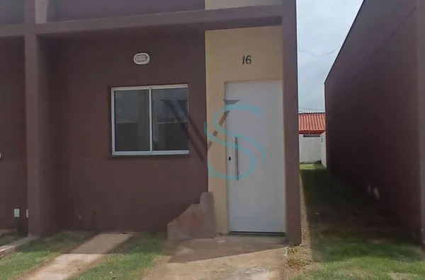 Excelente Casa em Condomínio para Venda 
