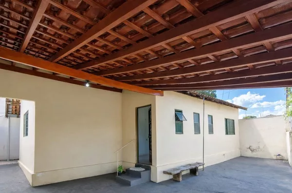 Casa de Esquina à venda, R$220Mil - Jardim Garcez, Olímpia/SP - Foto 2