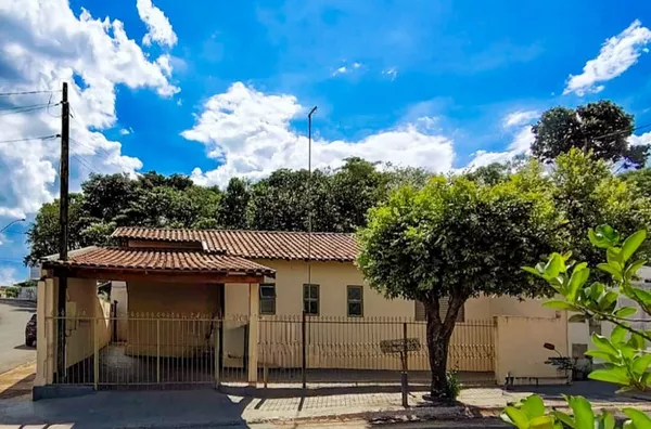 Casa de Esquina à venda, R$220Mil - Jardim Garcez, Olímpia/SP - Foto 1