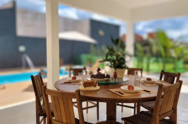 Casa SKY HOME ┃Temporada┃Acomoda 10 pessoas┃Olímpia SP