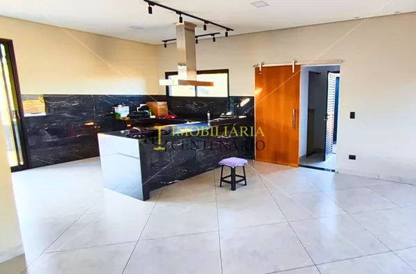 Casa à venda, no condomínio Residencial Tênis Clube, em Olímpia SP