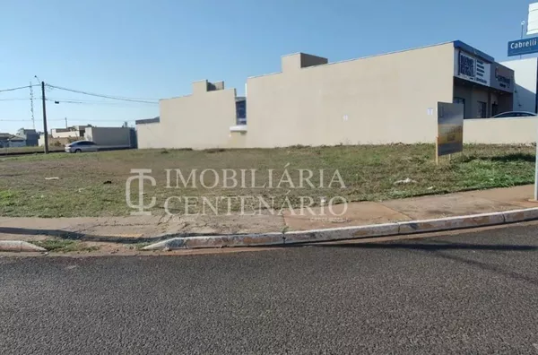 Terreno comercial, R$690 mil, ao lado do Poupa Tempo, Jardim Centenário, Olímpia