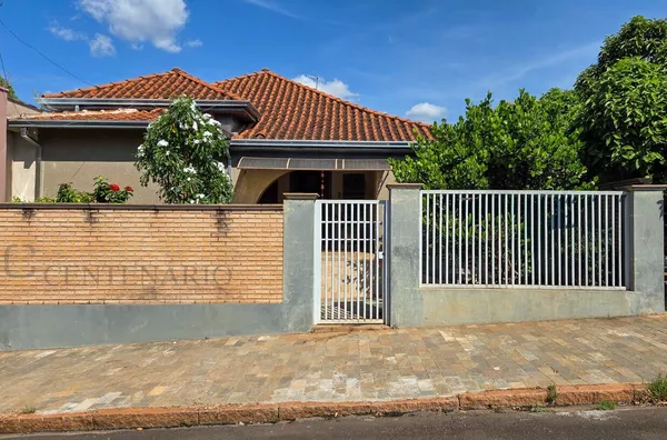 Casa à venda, R$685 mil - Centro, Olímpia/SP