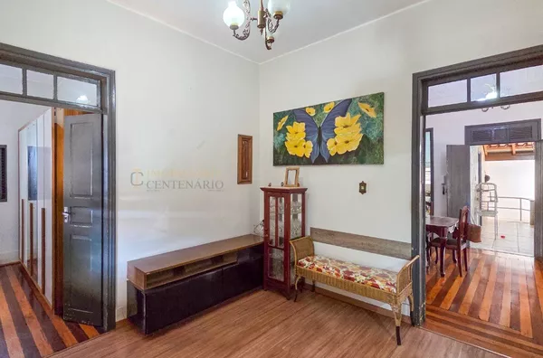 Casa à venda, R$685 mil - Centro, Olímpia/SP