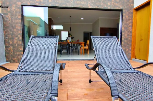 Casa King Home┃Temporada┃Acomoda 8 pessoas┃Olímpia-SP