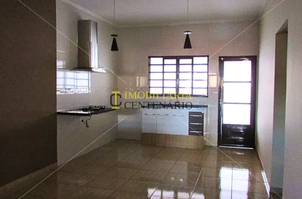 Casa à venda, na Quinta Das Aroeiras, em Olímpia SP