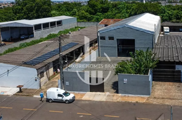 Galpão à Venda ou Locação – Jardim Bandeirantes | Zona Oeste