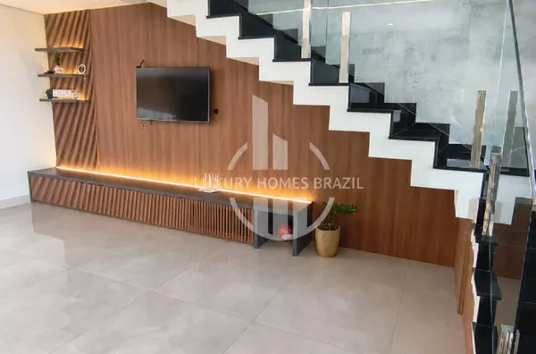 Sobrado para , 3 quarto(s),  Gleba Simon Frazer, Londrina