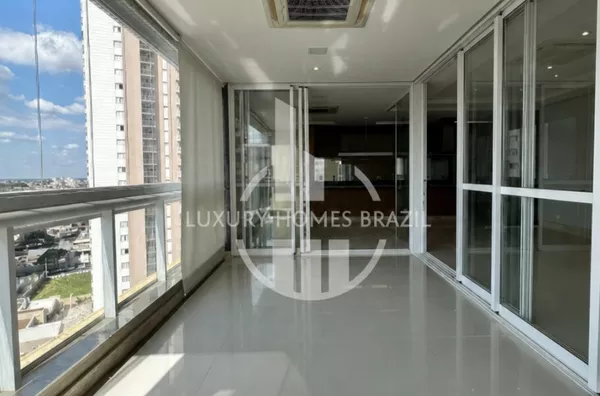 Vendo Apartamento de alto padrão no Resid Casa Batlo - Zona Sul