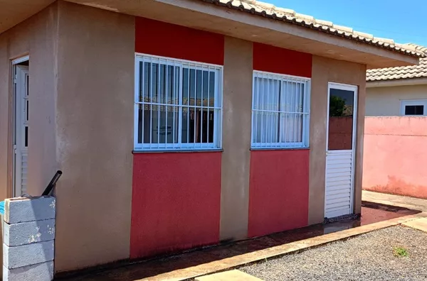  para , 2 quarto(s),  Jardim Rosângelo, Rolandia