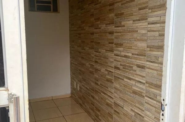 Sobrado para venda, 3 quarto(s),  Jardim Morumbi, Londrina