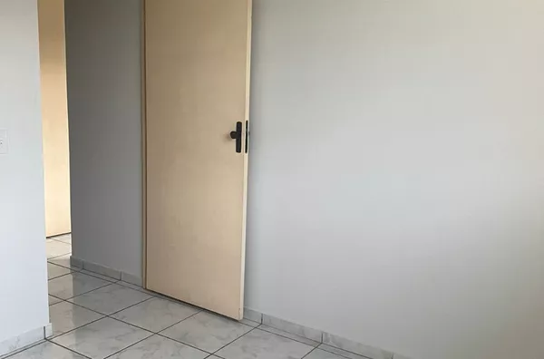 Vendo casa quitada no Condomínio Ilha Bela - Zona Leste Londrina