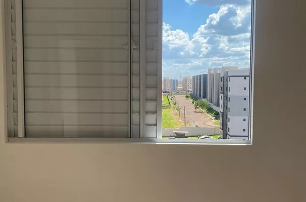 Apartamento para direitos de imóveis, 2 quarto(s),  Av. Rosalvo Marques Bonfim, Londrina