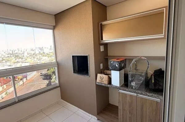 Vendo Apartamento no Edifício Charles de Gaulle - Zona Leste 