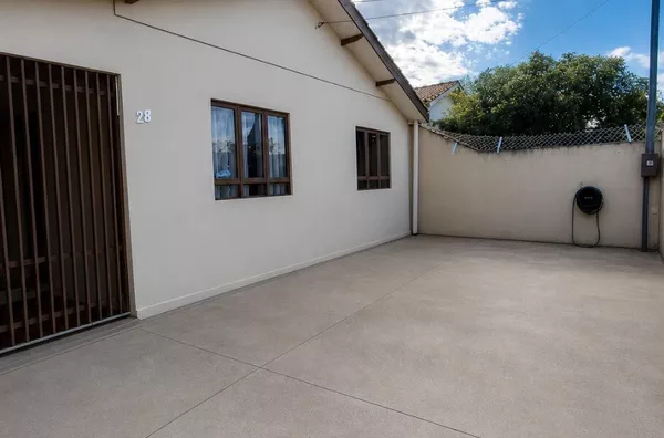 Vendo Casa Quitada no Bairro Ernâni Moura Lima - Zona Leste