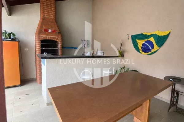 Vendo Casa com edícula no Jardim Quadra Norte - Zona Norte