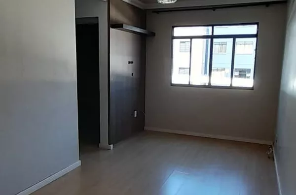 Vendo Apartamento Quitado com móveis planejados no Resid Lindóia - Zona Leste