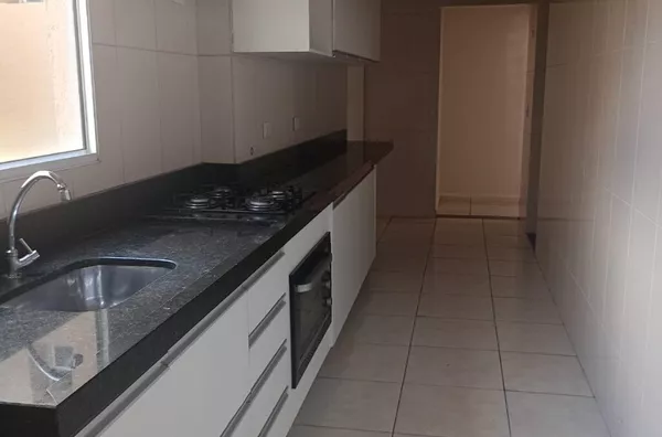 Casa para direitos de imóveis, 3 quarto(s),  Ernani Moura Lima, Londrina