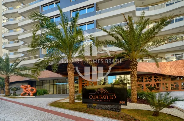 Vendo Apartamento de alto padrão no Resid Casa Batlo - Zona Sul