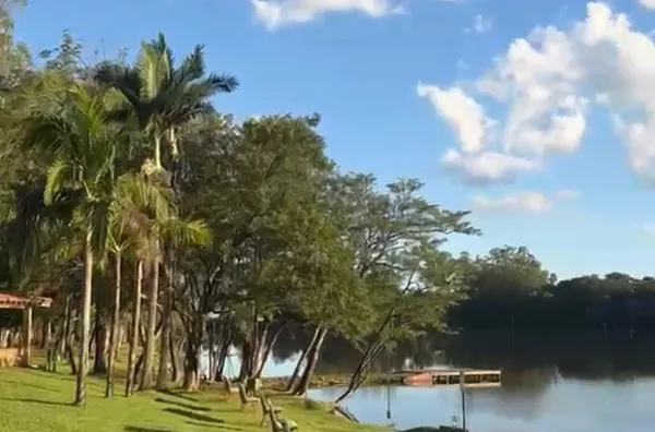 Chácara para venda, 4 quarto(s),  Vitória, Londrina