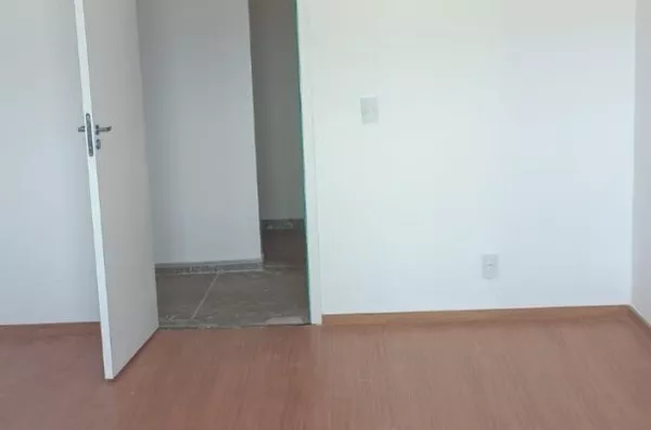 Apartamento para direitos de imóveis, 2 quarto(s),  Jardim Maria Celina, Londrina