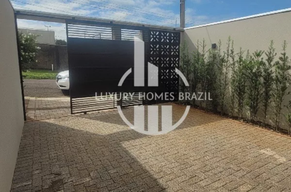 Vendo Casa Geminada no Jardim Milton Menezes - Zona Leste