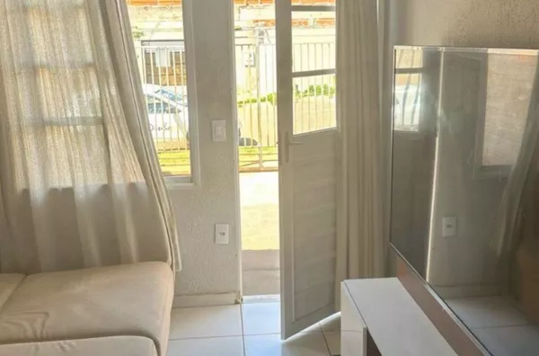 Casa para direitos de imóveis e venda, 2 quarto(s),  Jacutinga, Londrina