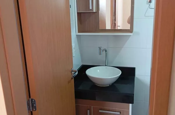 Apartamento para , 2 quarto(s),  Conjunto Habitacional Doutor Farid Libos, Londrina