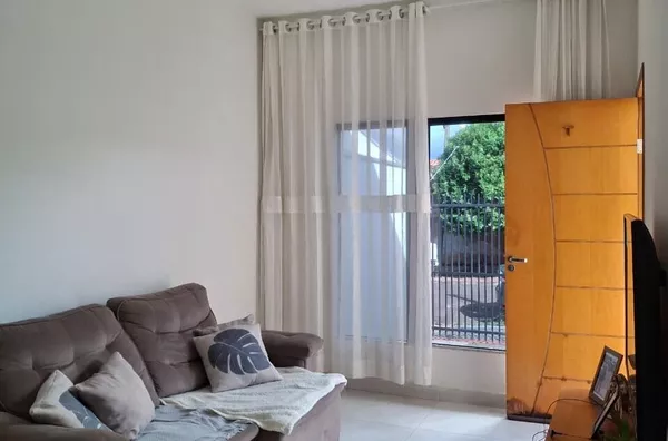 Casa geminada para , 3 quarto(s),  Jardim Das Palmeiras, Londrina