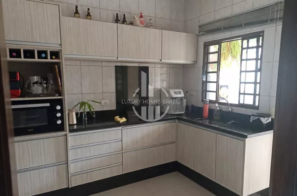 Vendo Sobrado no condomínio Resid Bela Vista - Zona Norte