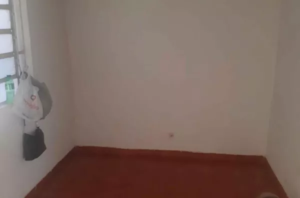 Casa para venda, 3 quarto(s),  Conjunto Aquiles, Londrina