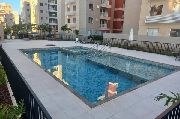 Vendo Direito de Apartamento no London Palace - Zona Norte 