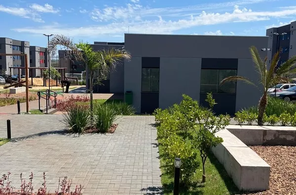 Vendo Direito de Apartamento Residencial Bella Coimbra com Jardim Privativo - Zona Norte 