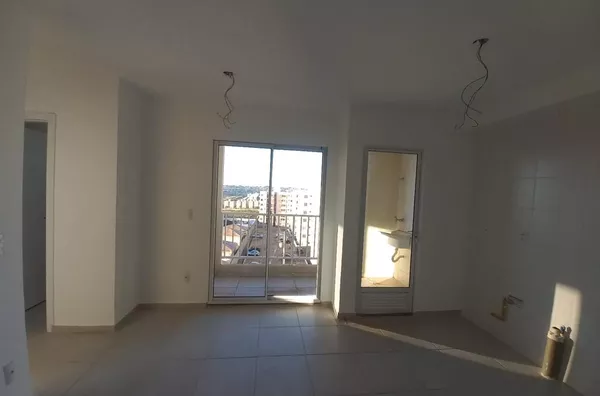 Vendo Direito de Apartamento no London Palace - Zona Norte 