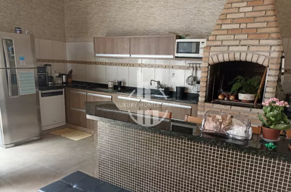 Vendo Sobrado no condomínio Resid Bela Vista - Zona Norte