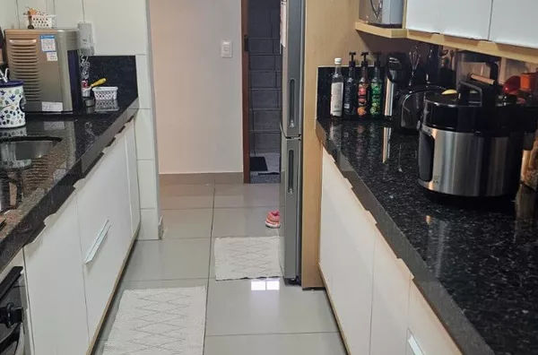 Vendo Apartamento no Castelo Branco - Cambé