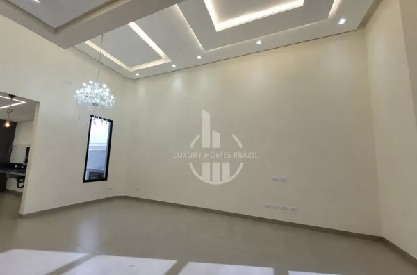 Vendo Casa de alto padrão no condomínio Araçari - Zona Leste