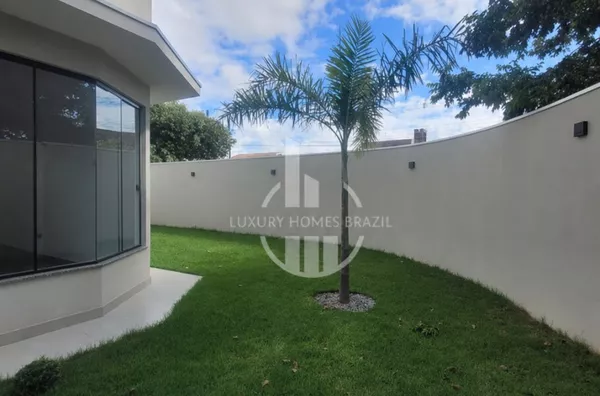 Vendo Casa de esquina no Jardim Menezes - Zona Leste 
