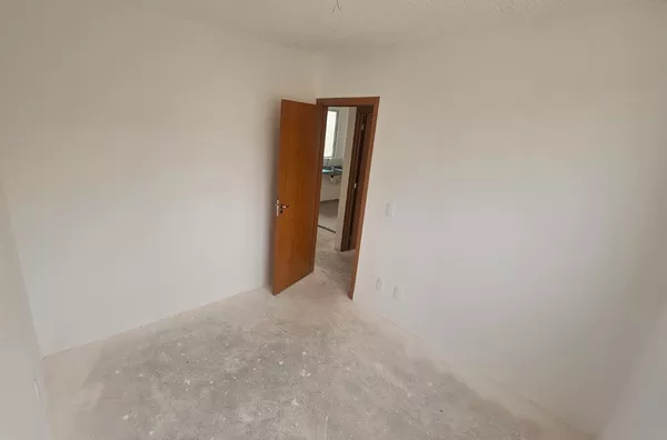 Vendo Direito de Apartamento no Residencial Loreto com sacada - Zona Norte 