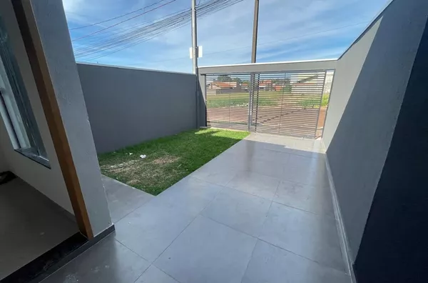 Vendo Casa Geminada Quitada - Zona Norte