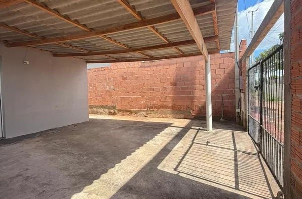 Casa para direitos de imóveis, 2 quarto(s),  Jacutinga, Londrina