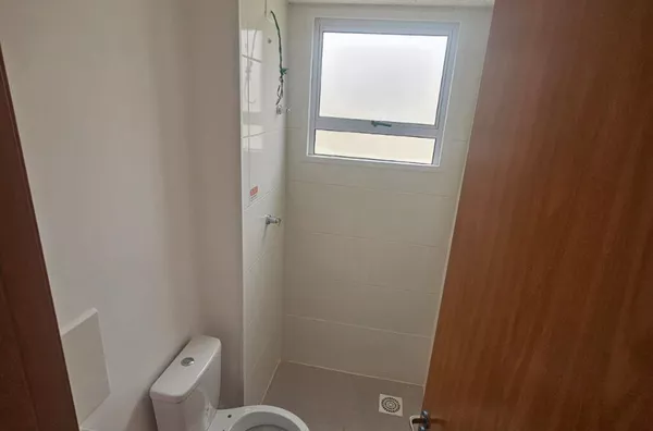 Vendo Direito de Apartamento no Residencial Loreto com sacada - Zona Norte 