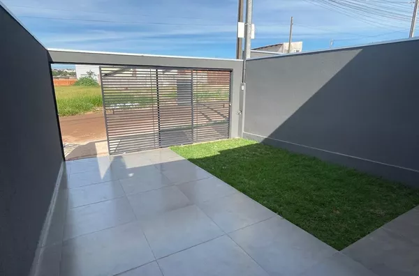 Vendo Casa Geminada Quitada - Zona Norte