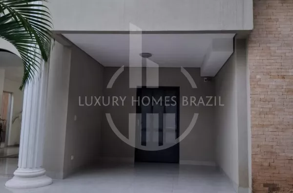 Vendo Sobrado de alto padrão no Condomínio Havana - Zona Leste