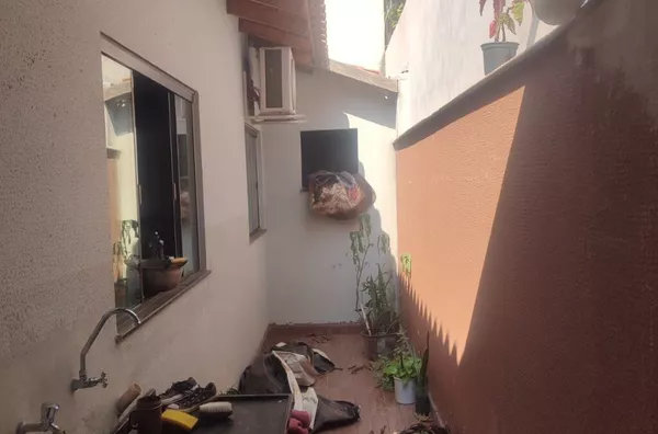 Casa para direitos de imóveis, 2 quarto(s),  Jardim Padovani, Londrina