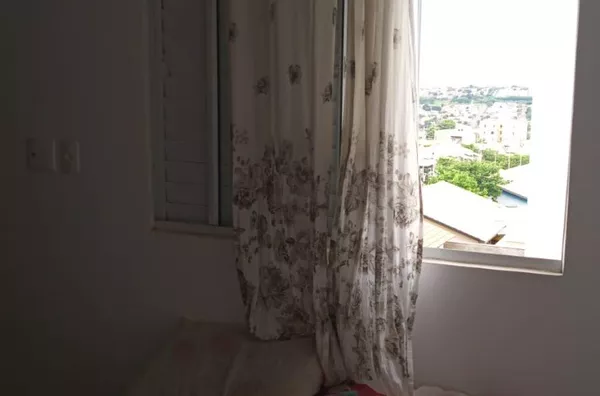 Apartamento para , 2 quarto(s),  Jardim Maria Celina, Londrina